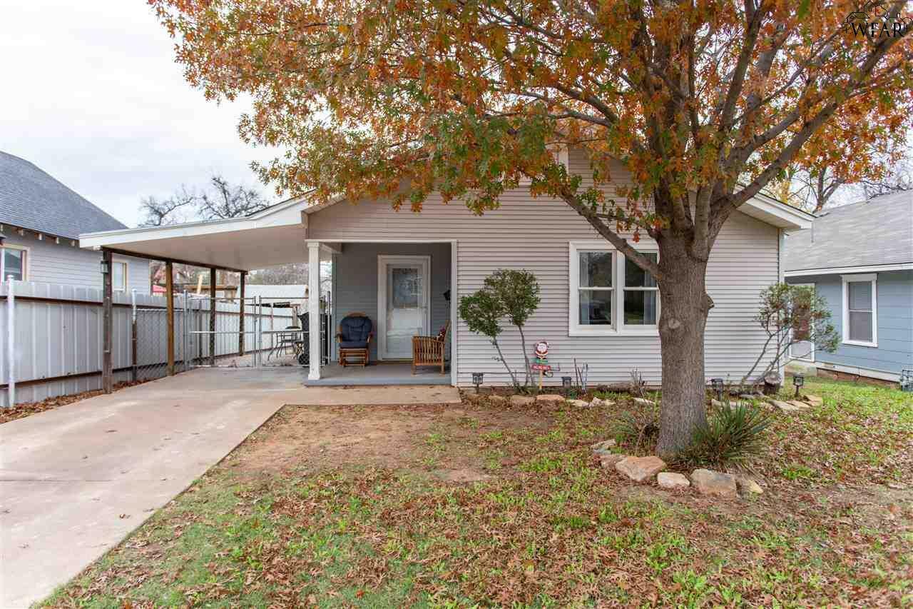 Property Photo:  2208 8th Street  TX 76301 