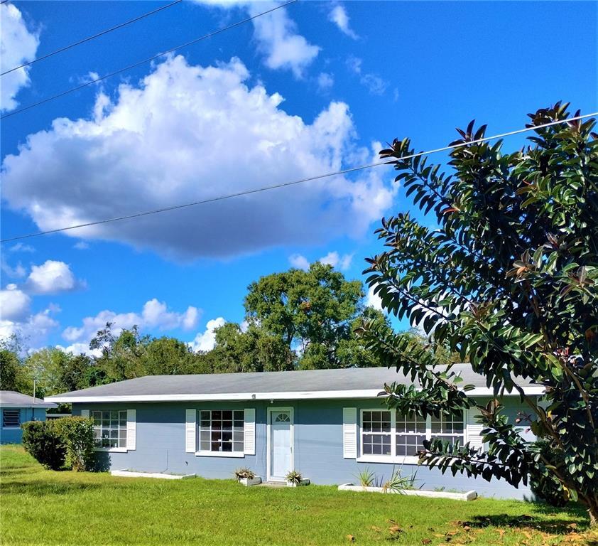 Property Photo:  1423 26th Street NW  FL 33881 