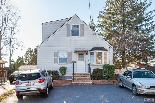 Property Photo:  111 Nelson Street  NJ 07013 