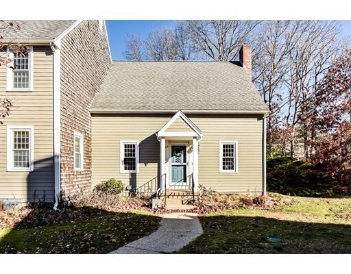 Property Photo:  465 Twin Lakes Dr 465  MA 02338 