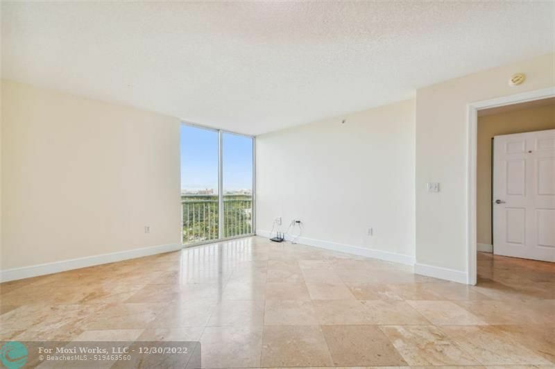 Property Photo:  3000 Coral Way 807  FL 33145 