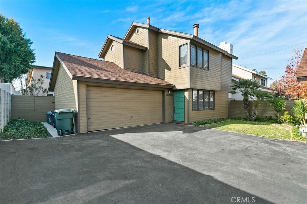 Property Photo:  25837 Cypress  CA 90717 