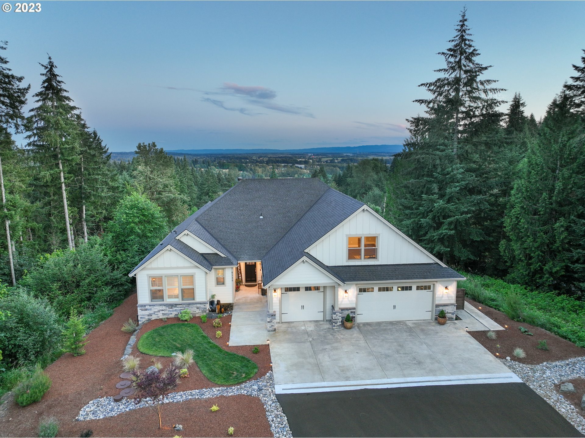 Property Photo: 6530 Green Mountain Rd WA 98674