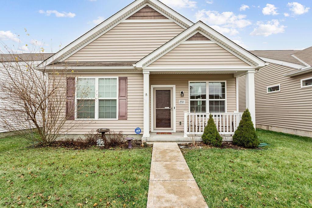 Property Photo: 2521 Bristlecone Lane OH 43123