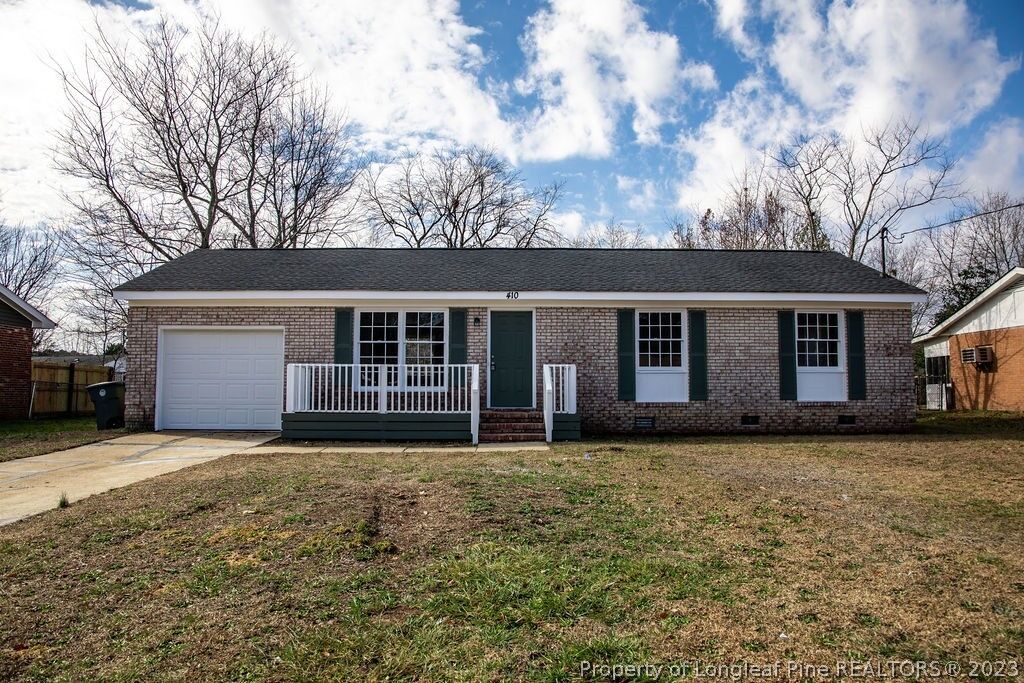 Property Photo:  410 Atwell Drive  NC 28314 