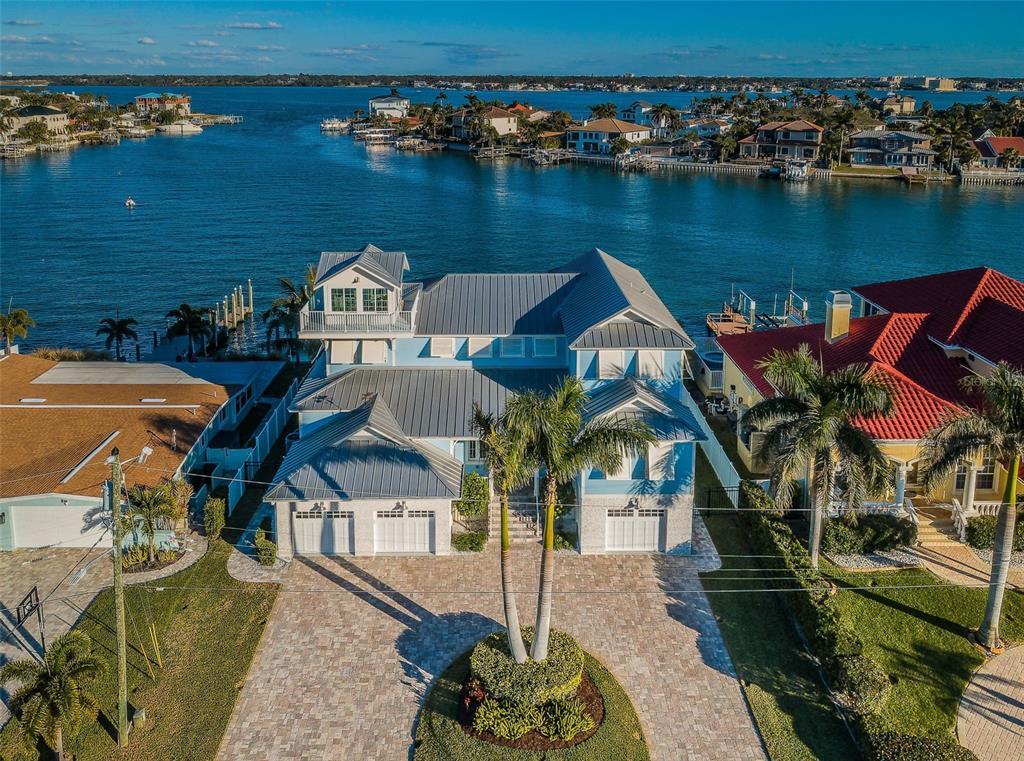 Property Photo: 2701 Bayshore Drive FL 33786