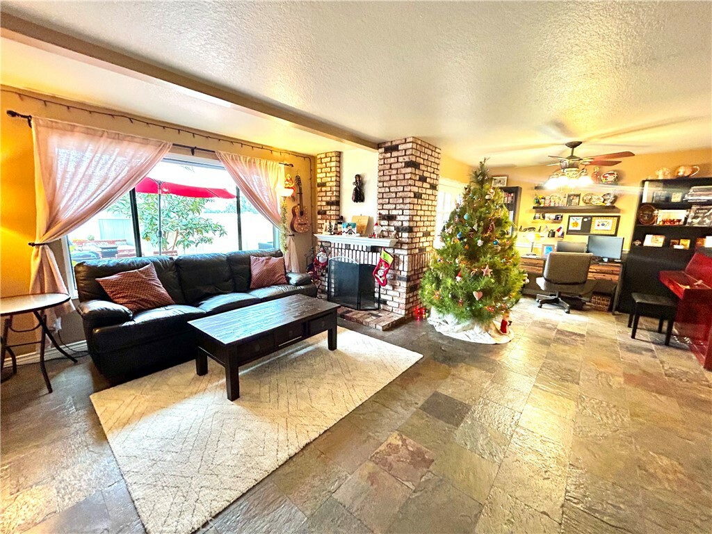 Property Photo:  25196 Chestnutwood  CA 92630 