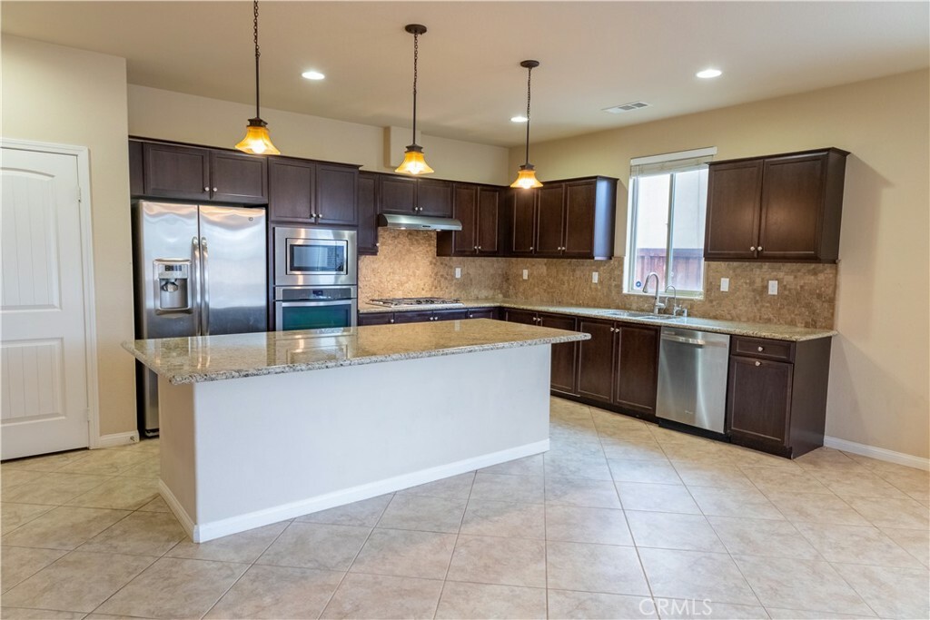 Property Photo: 30679 View Ridge Lane CA 92584