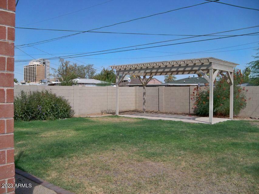 Property Photo:  382 E Weldon Avenue  AZ 85012 