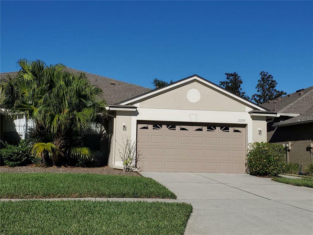 Property Photo:  31753 Blythewood Way  FL 33543 