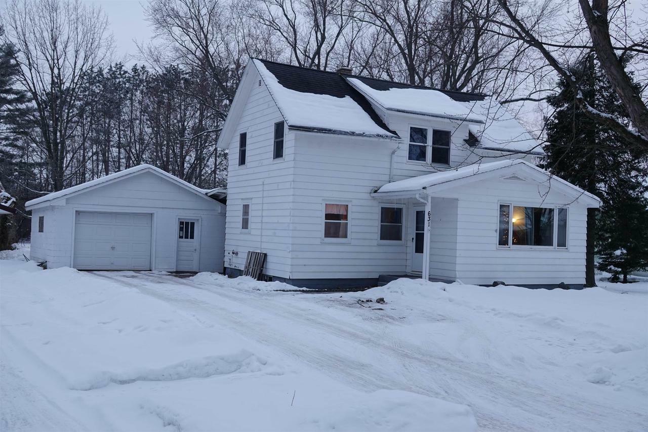 Property Photo:  631 East 2nd Street  WI 54460 