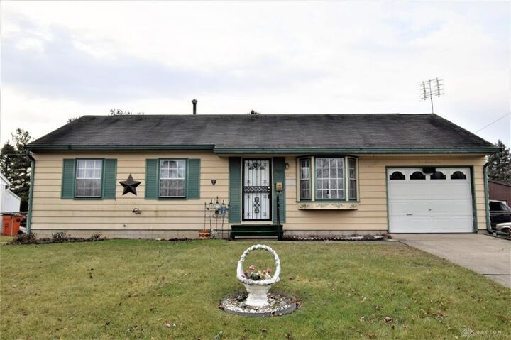 123 W Auburn Avenue  Springfield OH 45506 photo