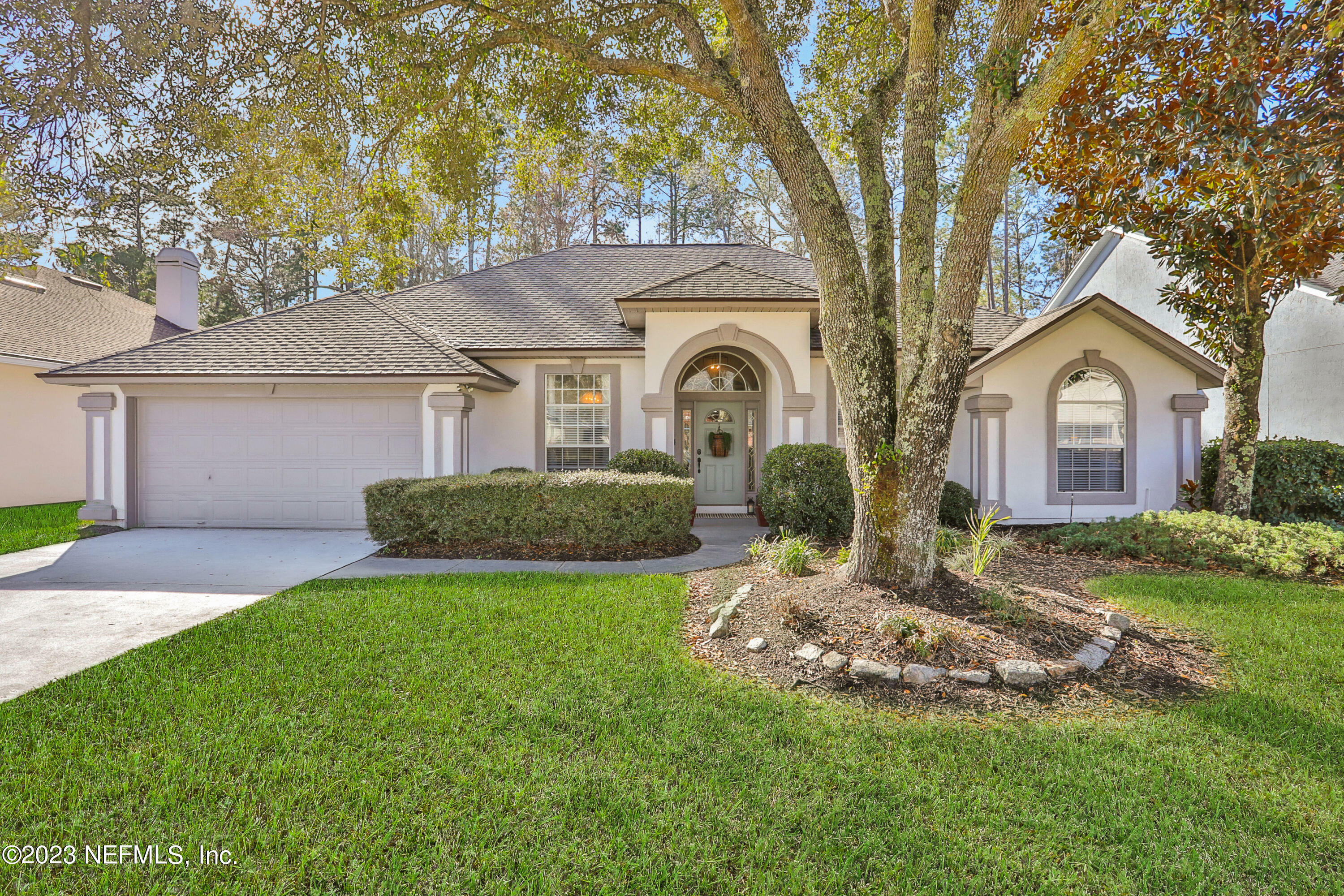 Property Photo:  1809 Lochamy Lane  FL 32259 