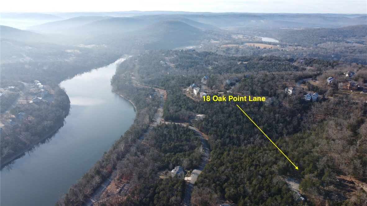 Property Photo: 18 Oak Point Lane AR 72631