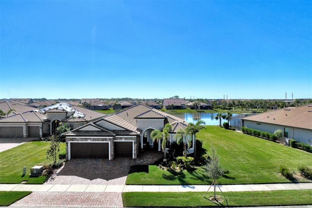 Property Photo:  13713 Esposito Street  FL 34293 