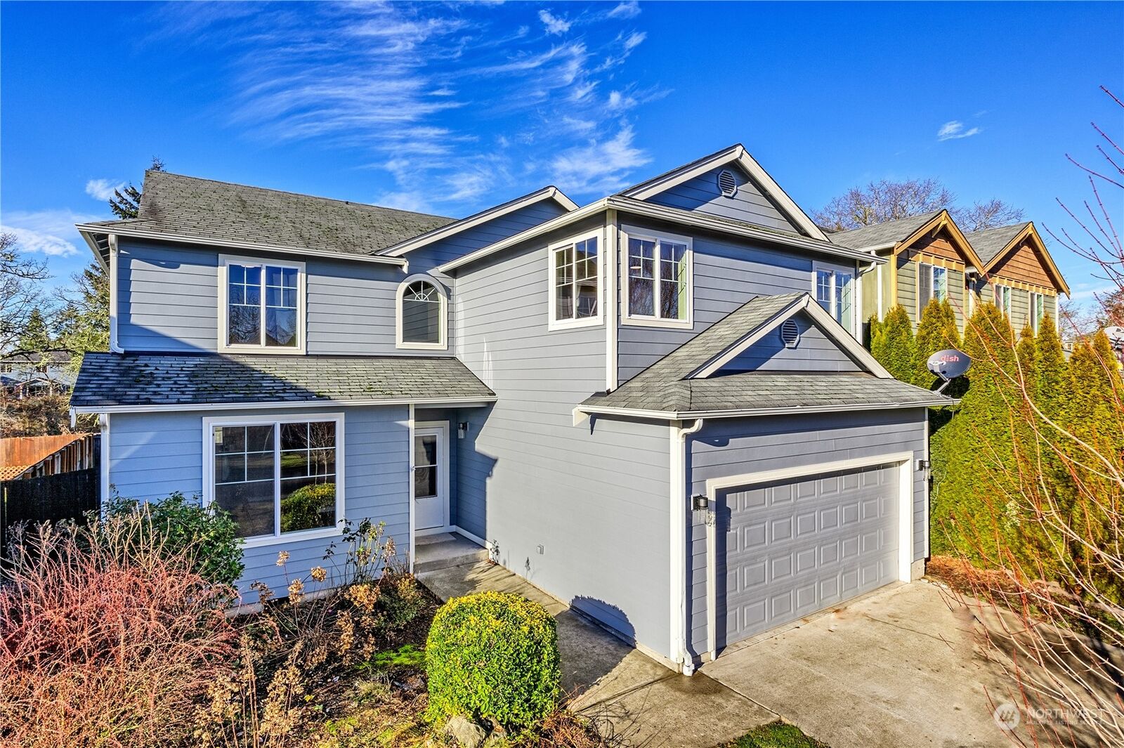 Property Photo:  2317  Pleasanton Court SE  WA 98503 
