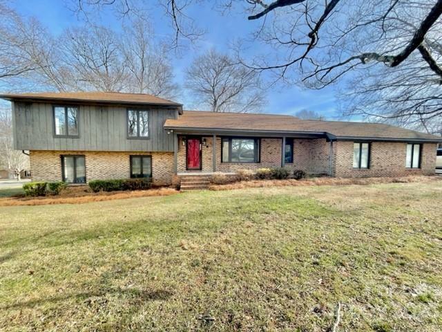Property Photo: 1226 Twin Lakes Road SC 29732
