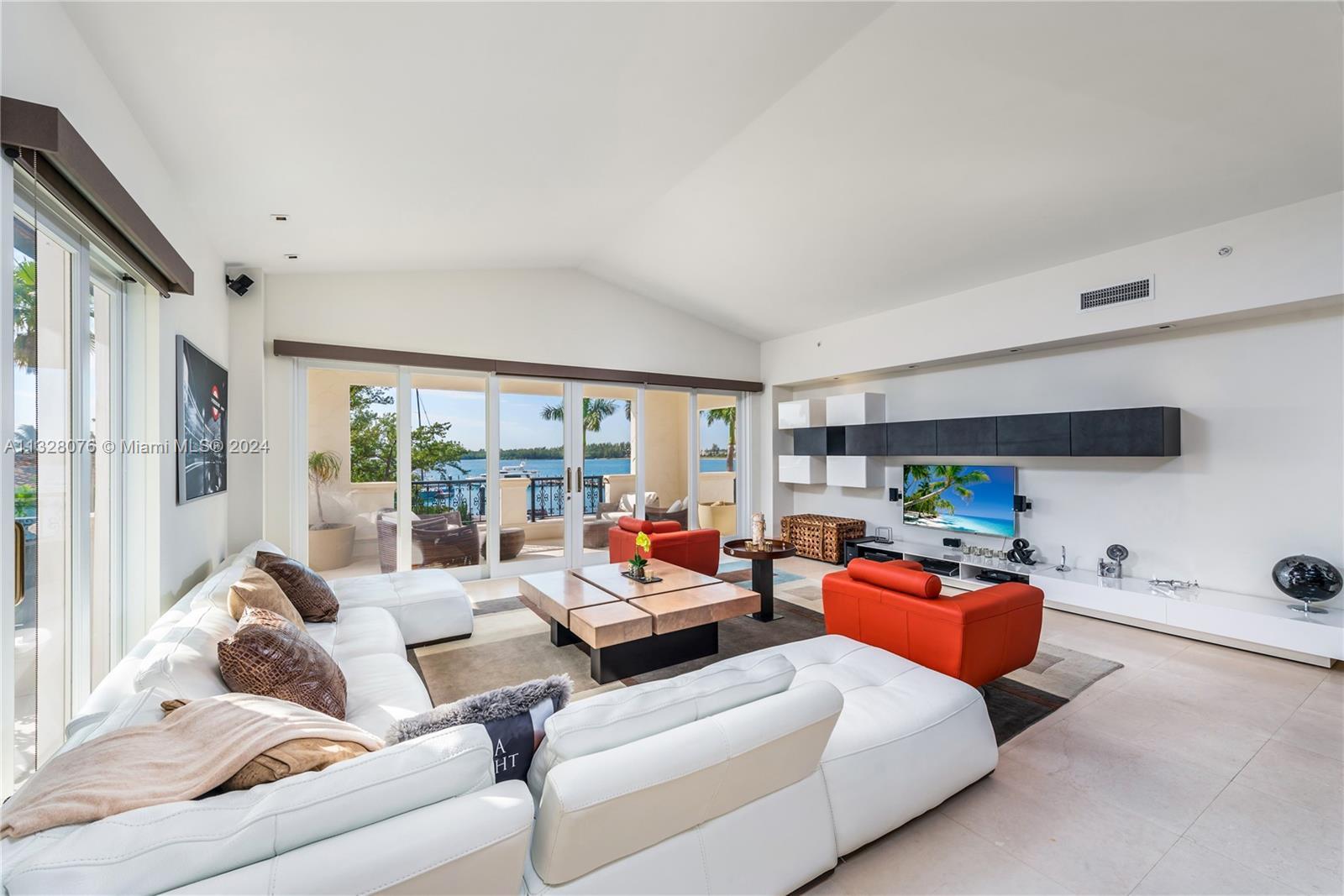 Property Photo: 2031 Fisher Island Dr 2031 FL 33109