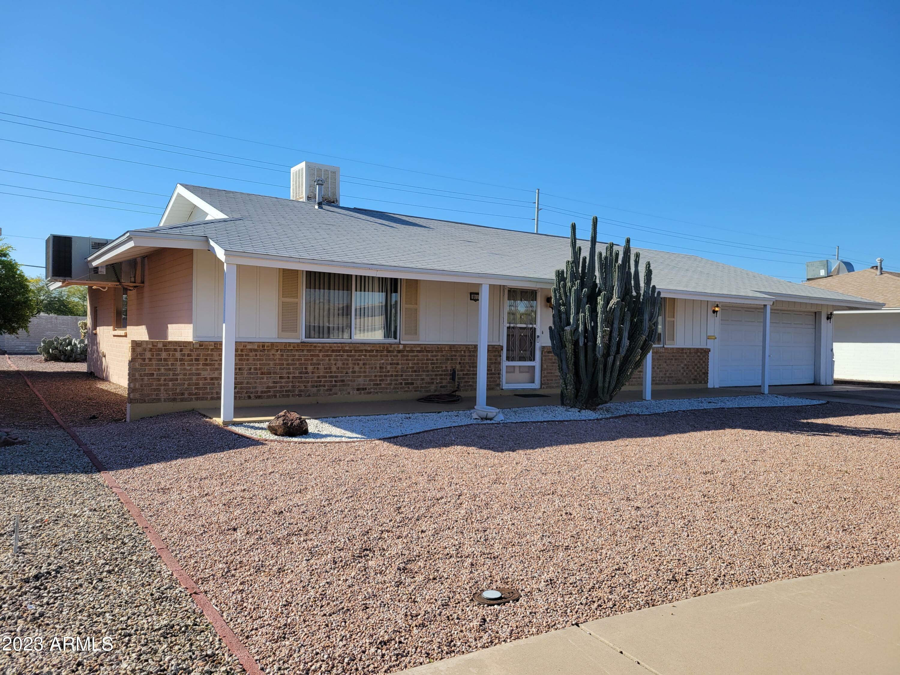 Property Photo:  10111 W Deanita Lane W  AZ 85351 