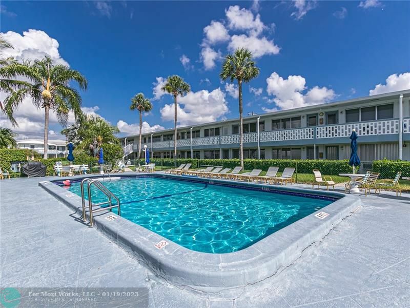 Property Photo:  801 Atlantic Shores Blvd 115  FL 33009 