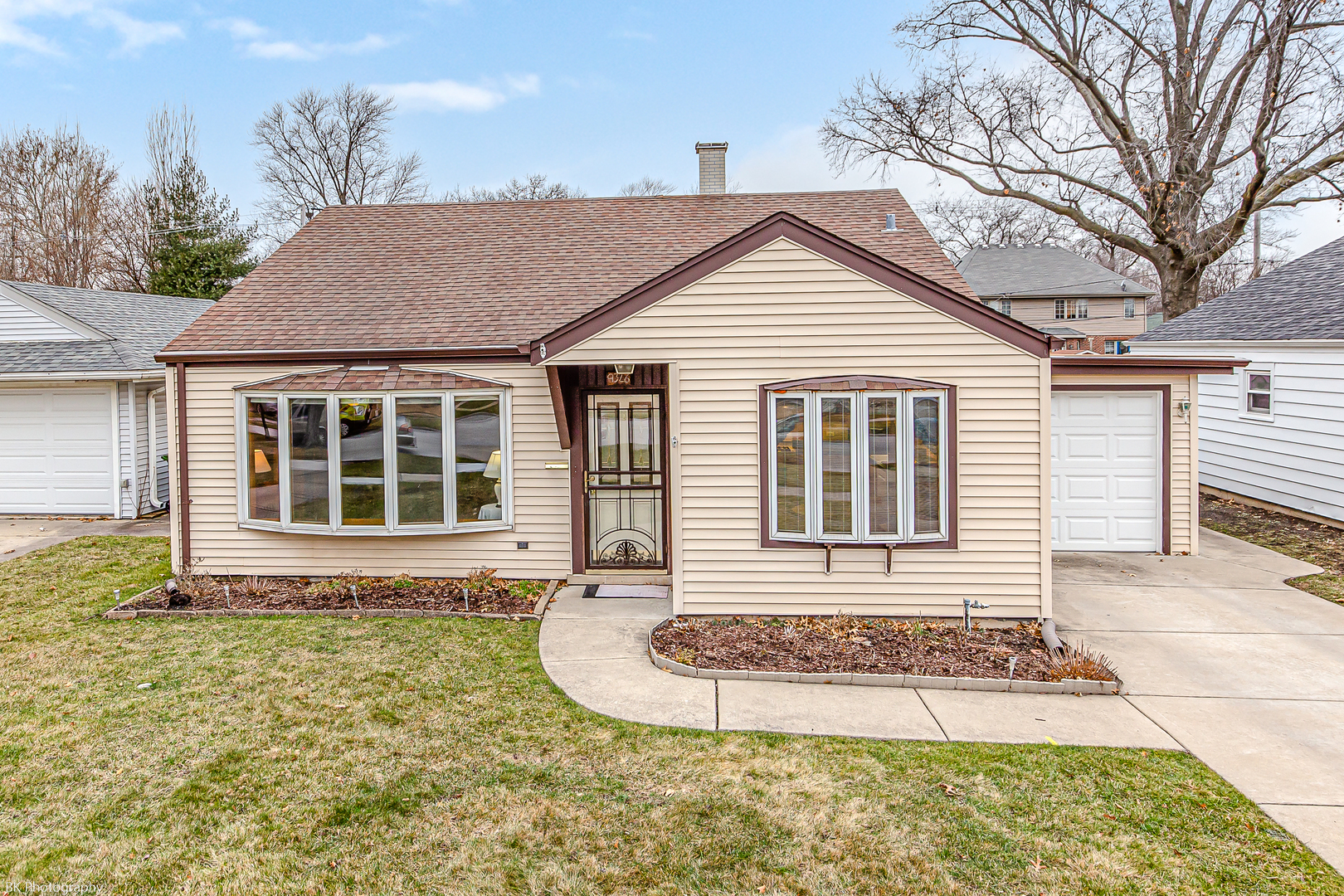 Property Photo:  9326 S 49th Court  IL 60453 