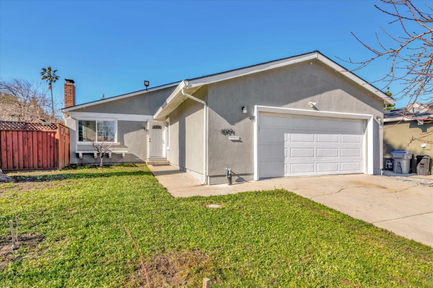 Property Photo:  6109 Snowberry Court  CA 95123 