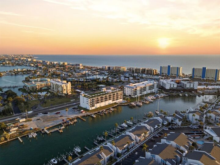 Property Photo: 400 150th Avenue 302 FL 33708