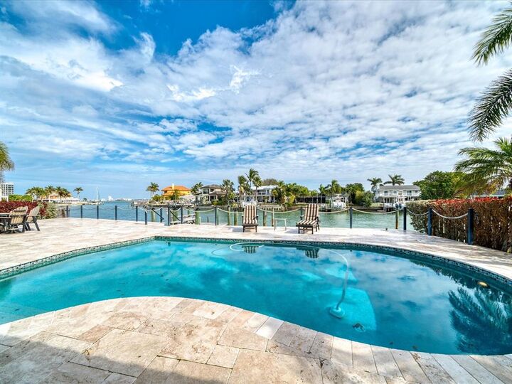 Property Photo:  3107 Wedgewood Drive  FL 33786 