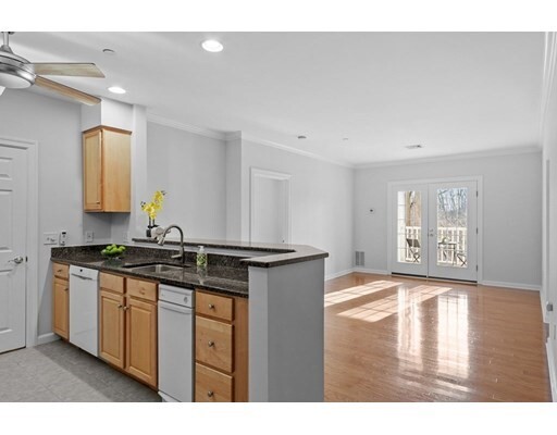 Property Photo: 190 Chickering Rd 208D MA 01845