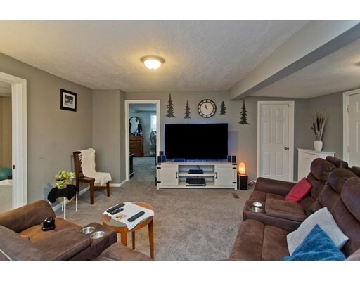 Property Photo: 5 Campbell Pl MA 01020