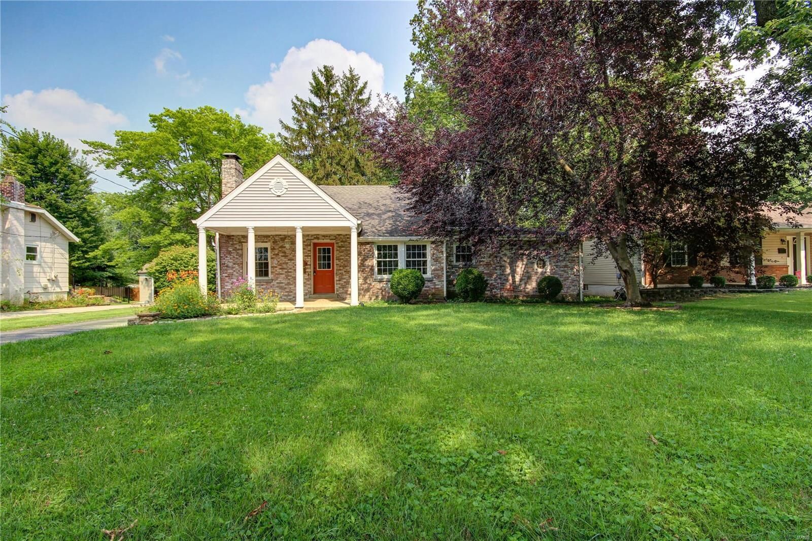 Property Photo: 822 Cleveland Avenue MO 63122
