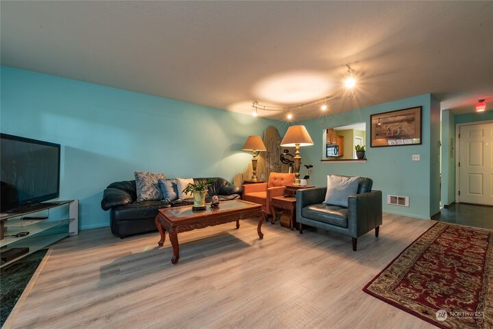 Property Photo:  23955 58th Court S E-3  WA 98032 