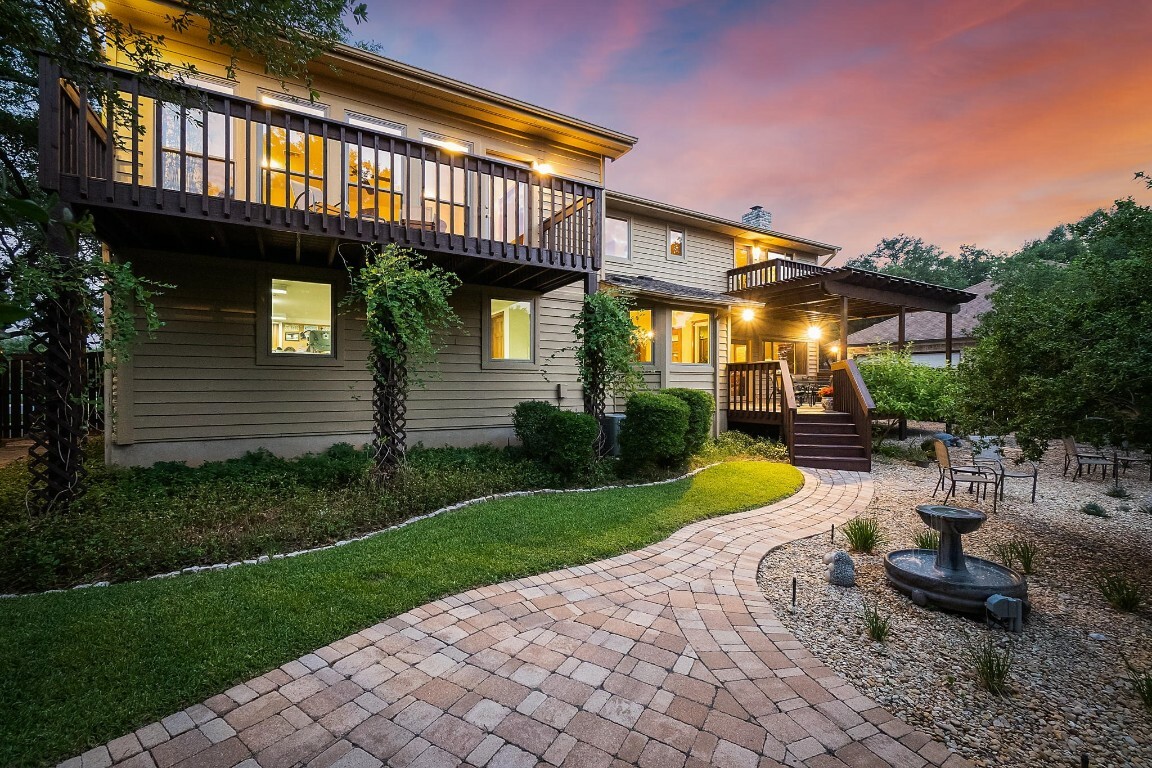 Property Photo: 302 S Ridge Circle TX 78628