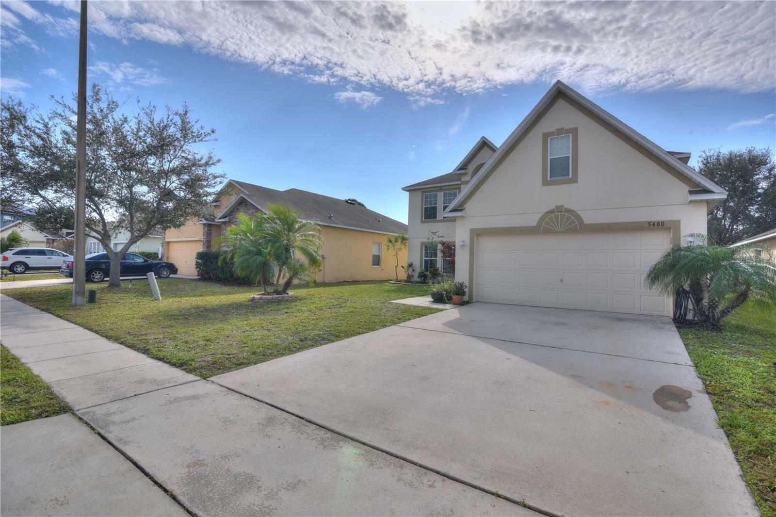 Property Photo:  5480 Silver Thistle Lane  FL 34772 