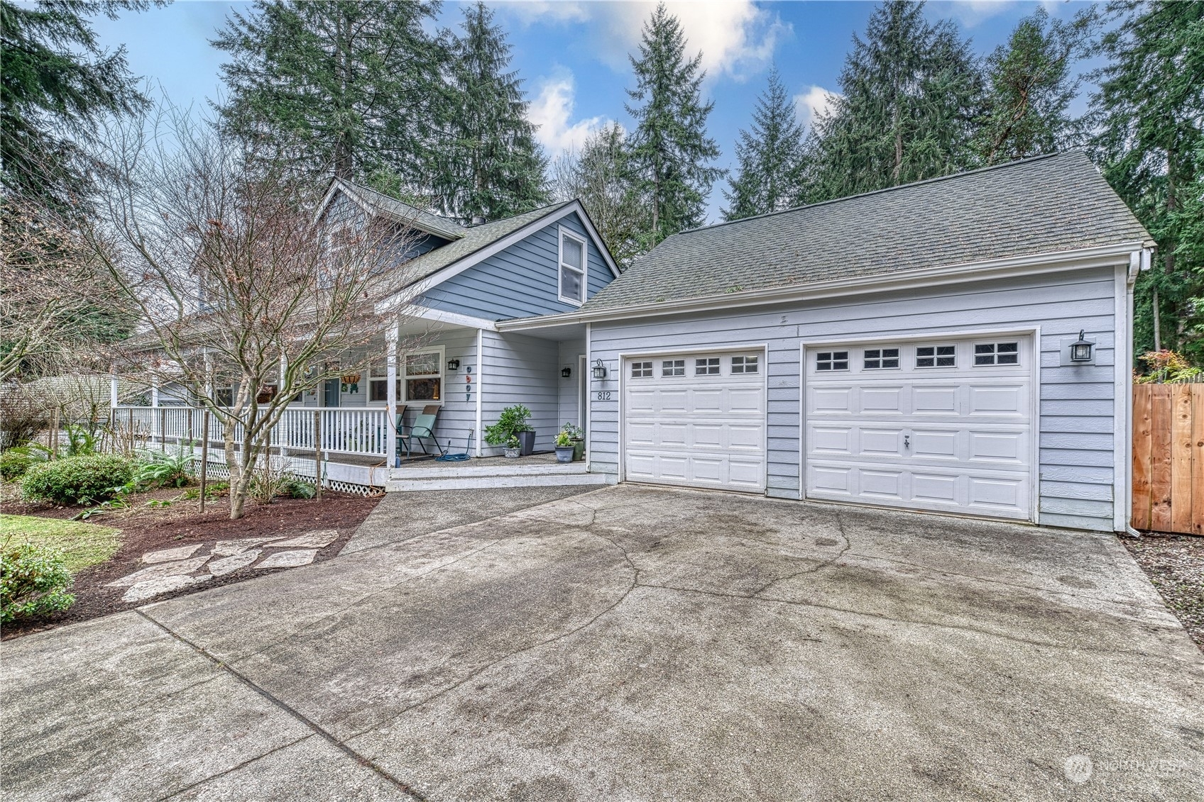 Property Photo:  812 122nd Street Ct NW  WA 98332 