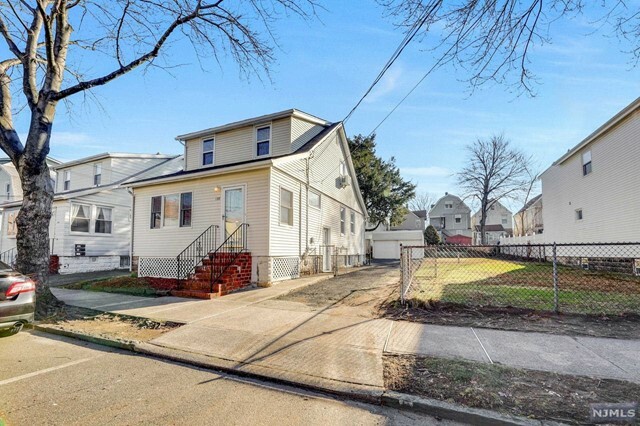 130 Brighton Avenue  Kearny NJ 07032 photo