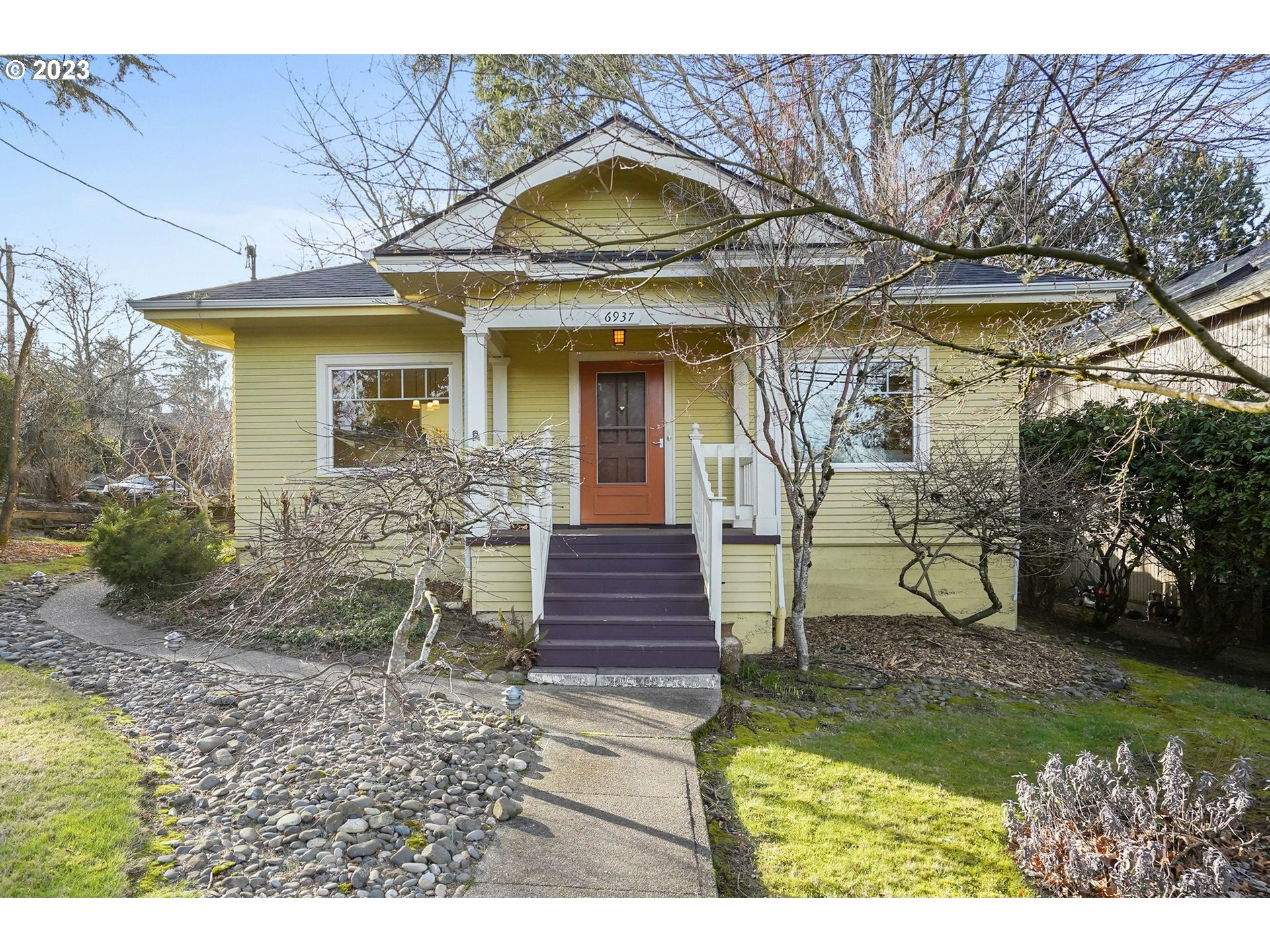 6937 SW 55th Ave  Portland OR 97219 photo