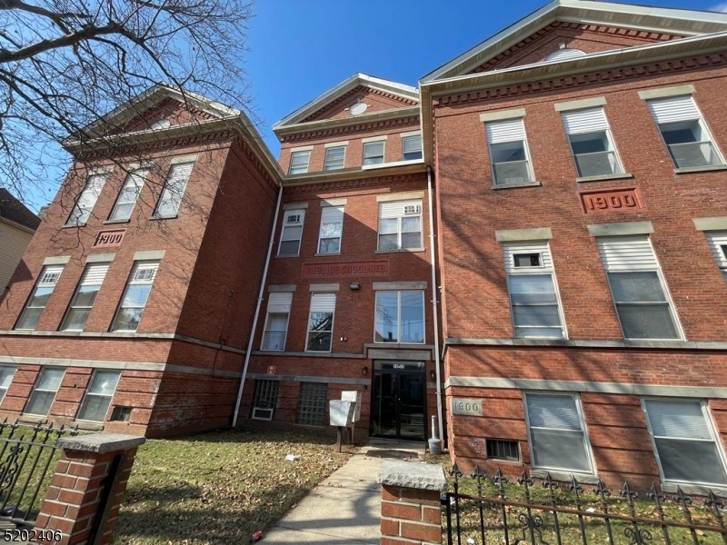 Property Photo: 14 Jacques St 1 NJ 07201