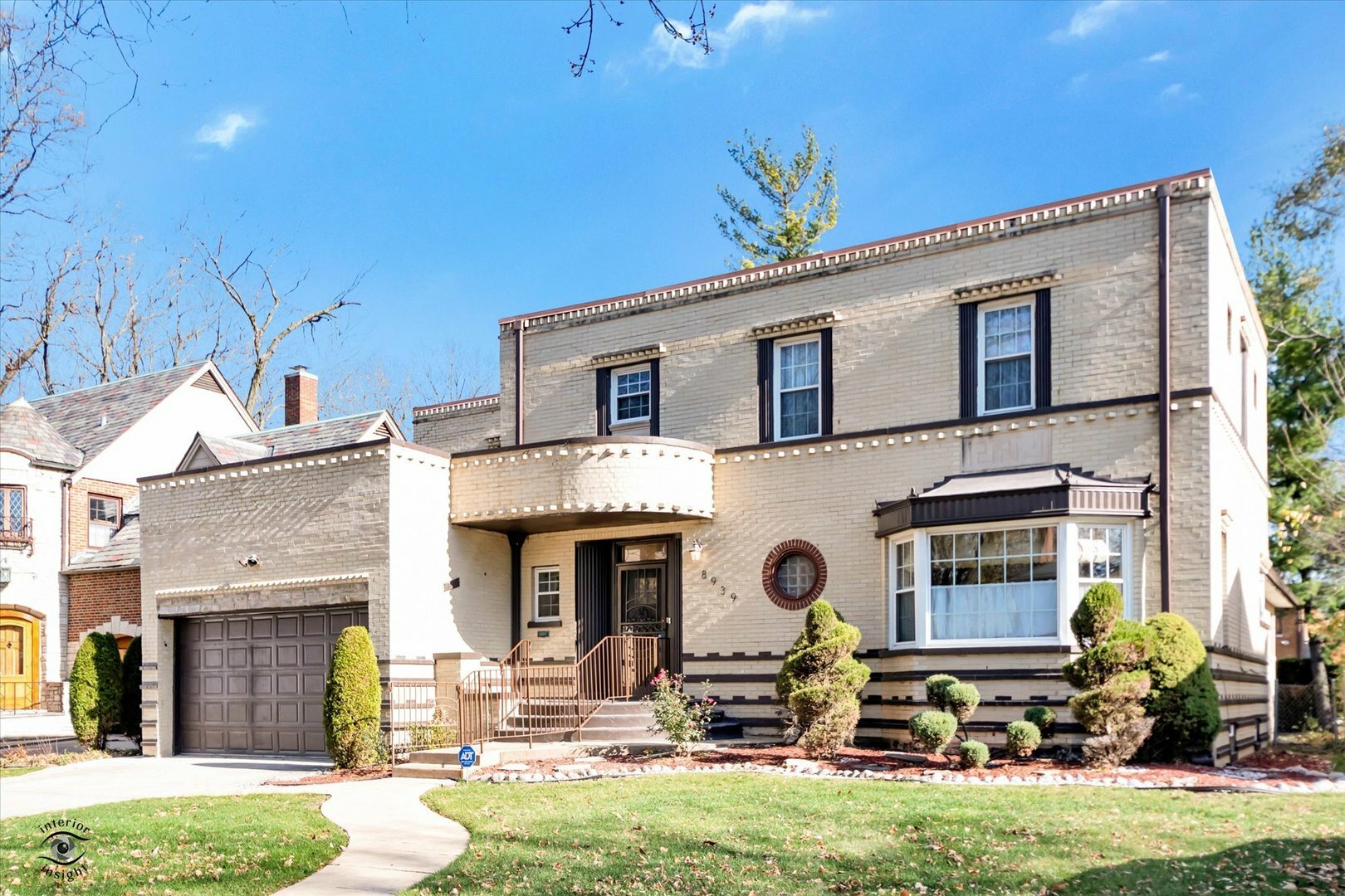 Property Photo:  8939 S Oakley Avenue  IL 60643 