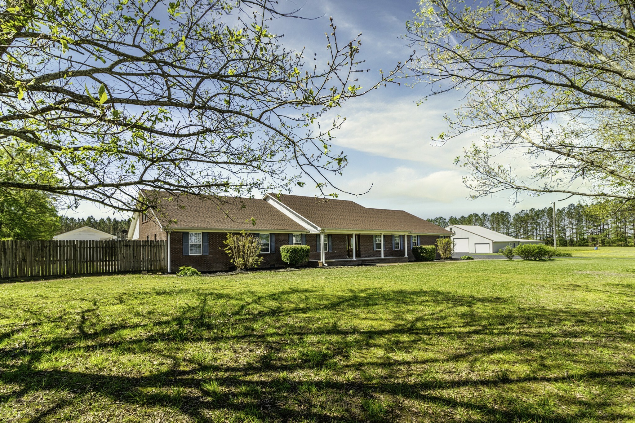 Property Photo: 52 Mattox Rd TN 38464