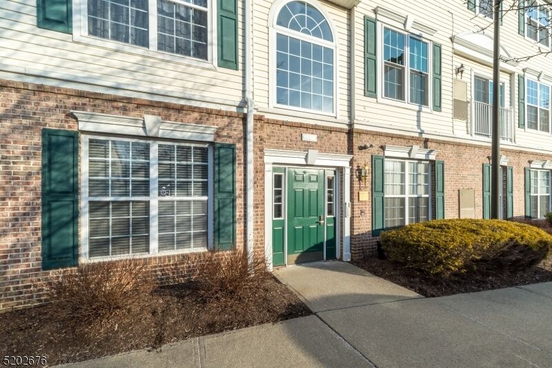 Property Photo:  87 Limerick Ln  NJ 08865