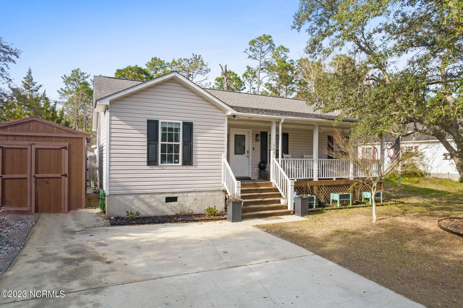 Property Photo: 549 Edgewood Road NC 28461
