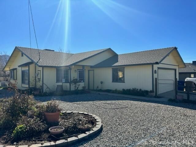 Property Photo:  21706 Mid Way  CA 93561 