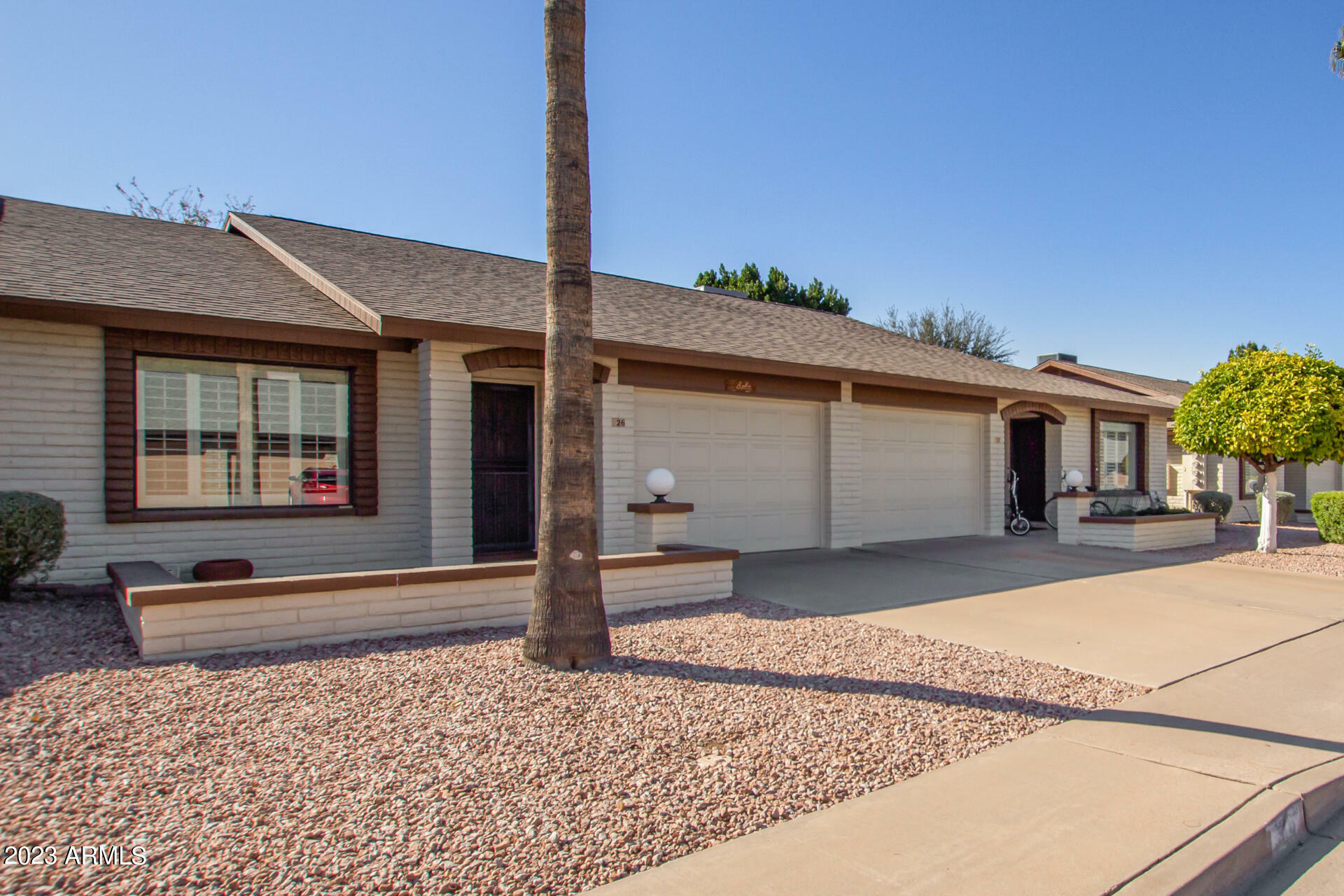 Property Photo:  2064 S Farnsworth Drive 26  AZ 85209 