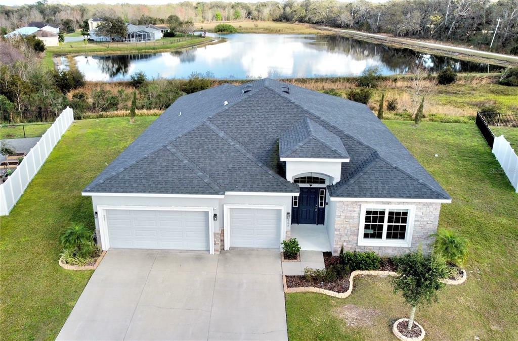 Property Photo: 3668 Peregrine Way FL 33811