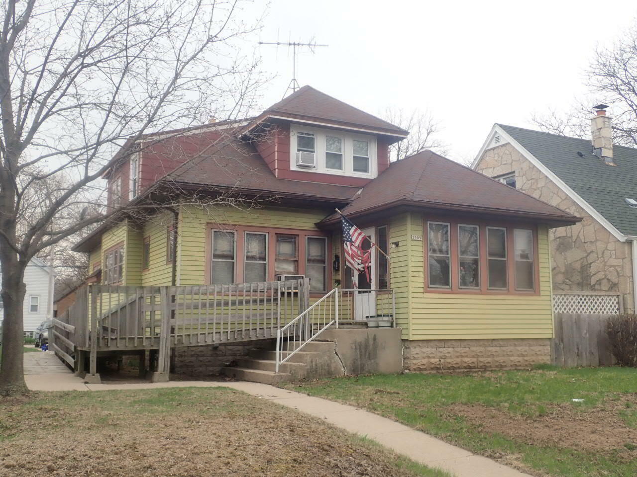 Property Photo:  2909 S 34th St  WI 53215 