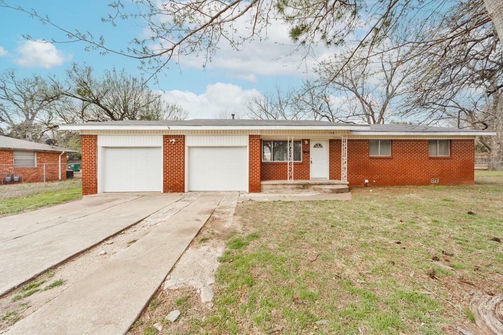 Property Photo:  1106 Belcherville Road  TX 76230 