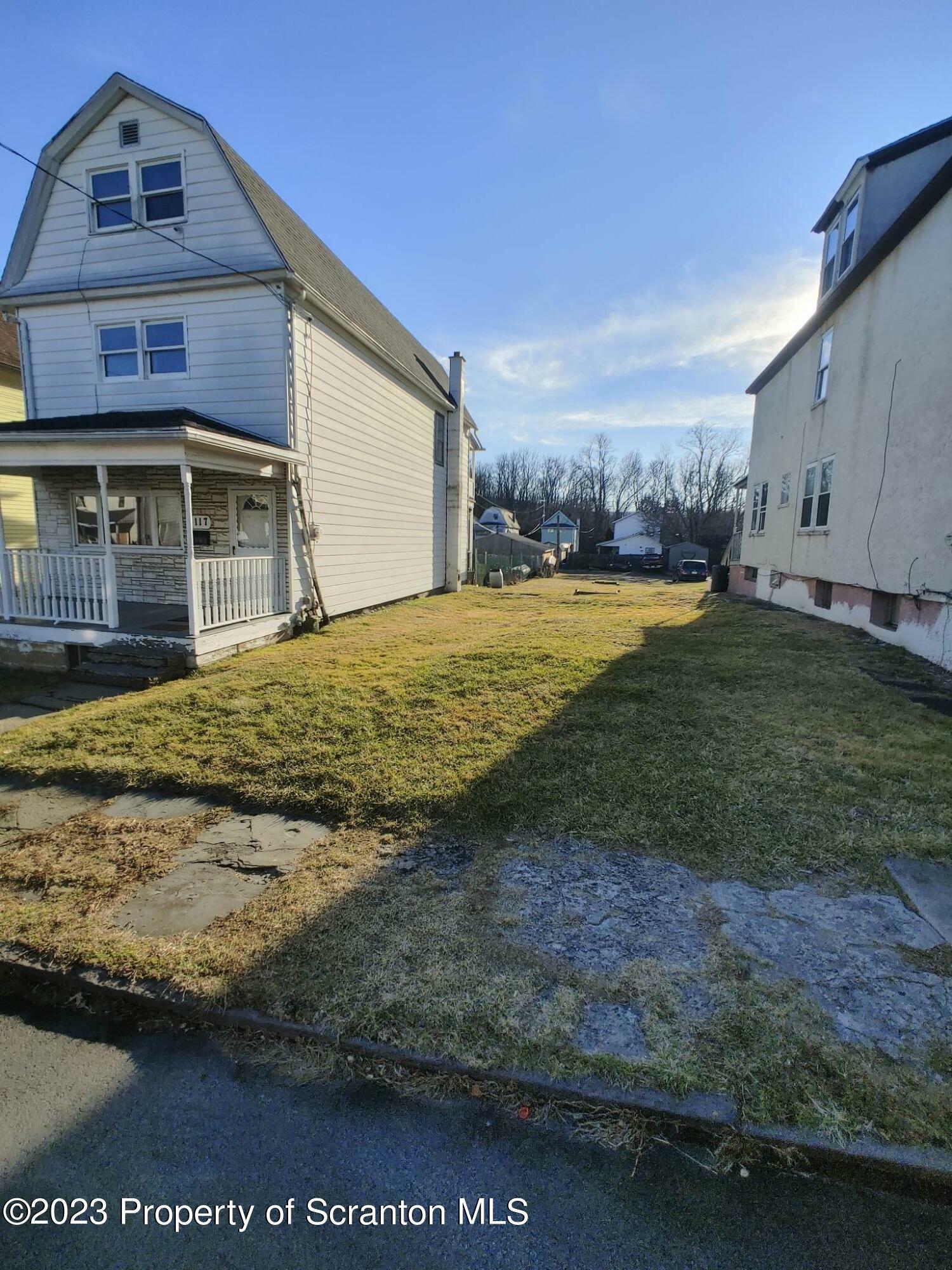 Property Photo:  119 W Hartford Street  PA 18706 