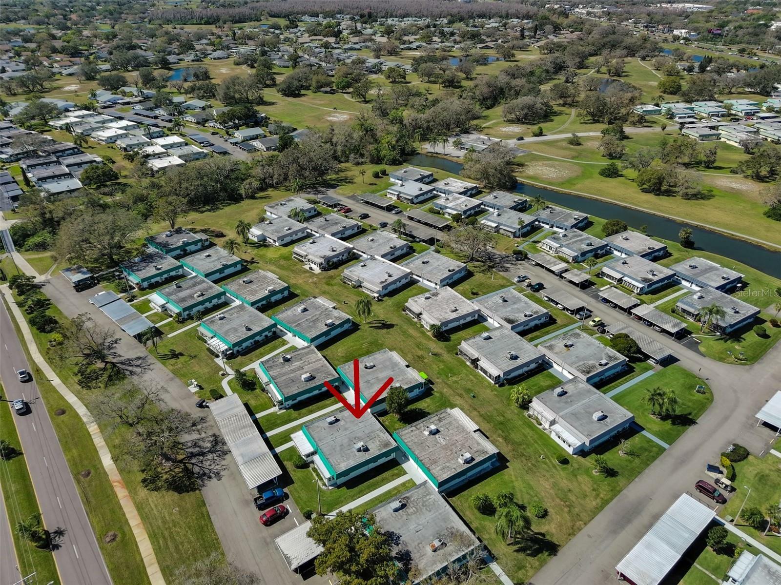 Property Photo:  205 Kings Boulevard C-58  FL 33573 