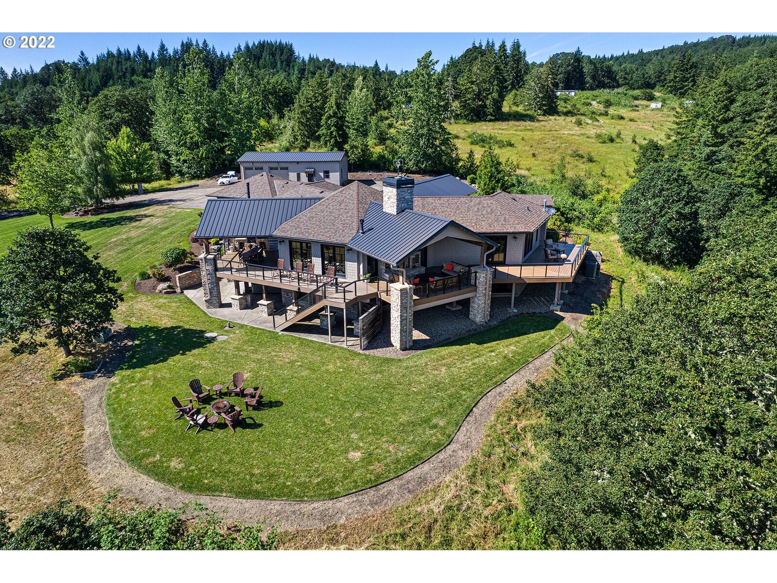 Property Photo: 21091 SW Rock Creek Rd OR 97378